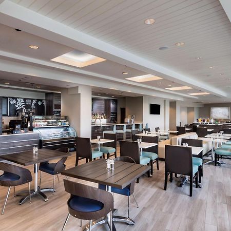 The Island House Hotel A Doubletree By Hilton Orange Beach Buitenkant foto