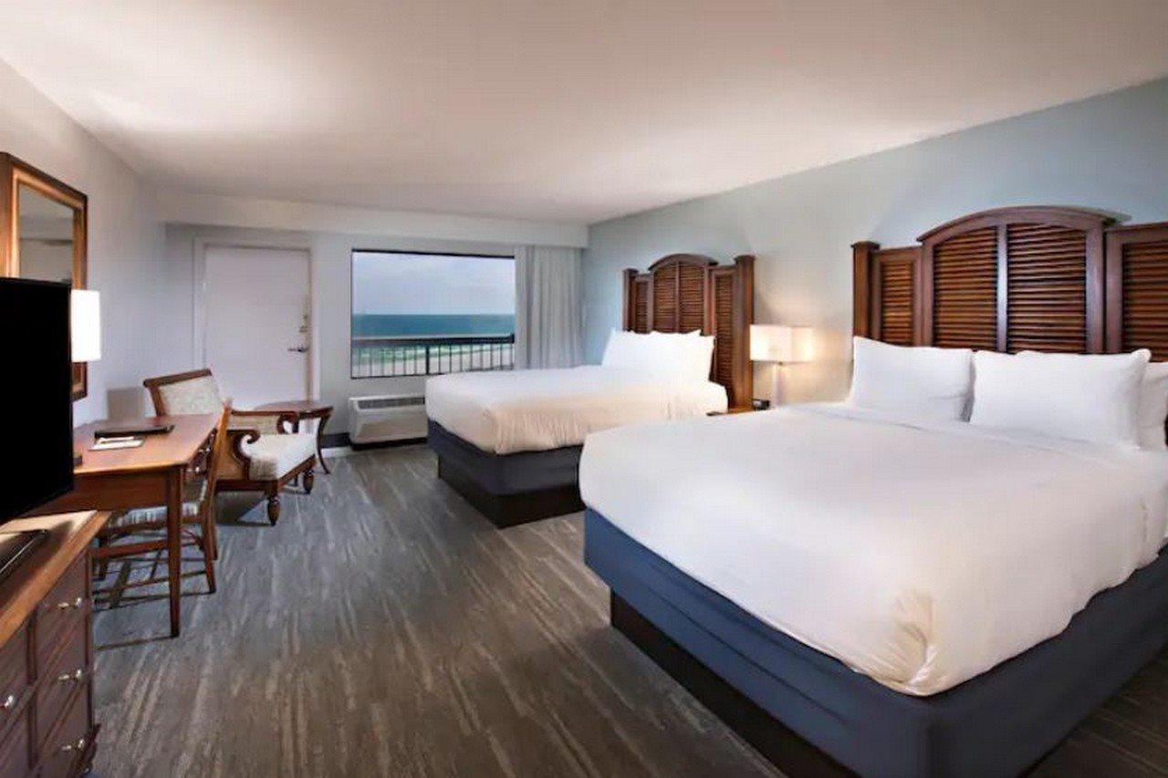 The Island House Hotel A Doubletree By Hilton Orange Beach Buitenkant foto