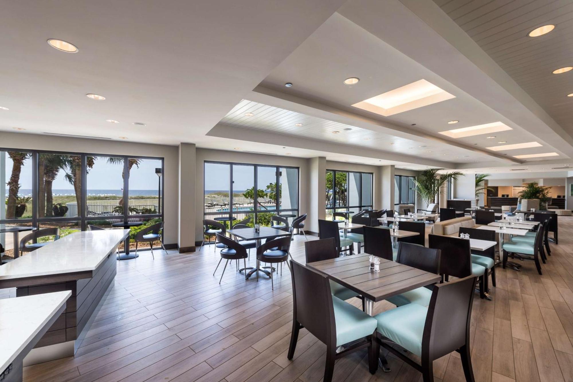 The Island House Hotel A Doubletree By Hilton Orange Beach Buitenkant foto